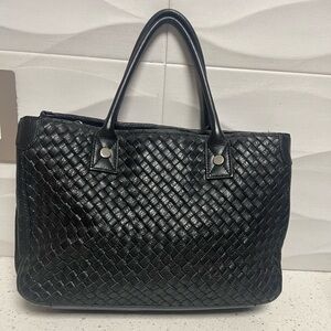 Valerie Stevens Black Woven‎ Shoulder Bag
